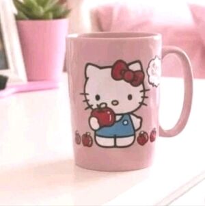 New Hello Kitty Pink And White Textured Mug 17 oz. Sanrio Coffee Cup Red Apples